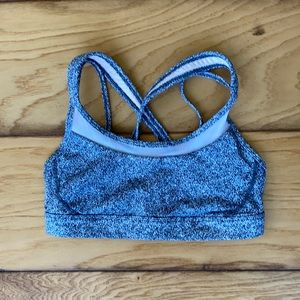 Lululemon sports bra